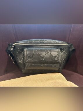 Authentic Gucci Black Embossed GG Leather Belt Bag NWT